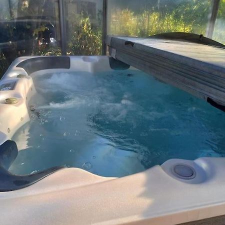 Bas De Villa, 2 Terrasses, Piscine, Spa, Sauna... Neffes エクステリア 写真